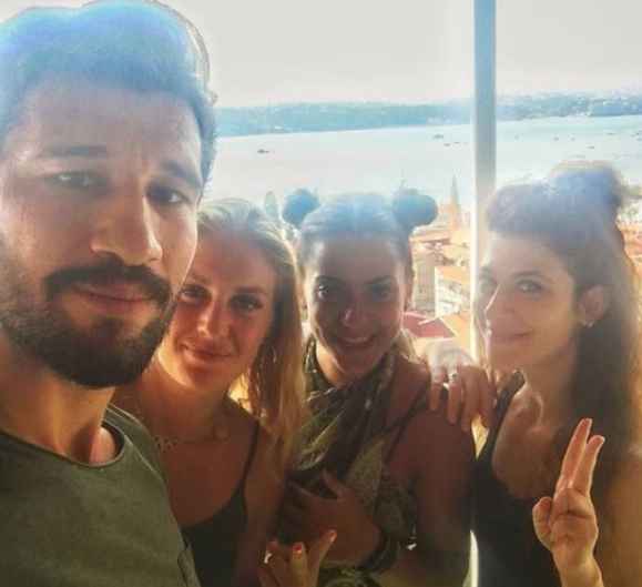 Adem Kılıççı, Yunan Survivor yarışmacılarla tekne turunda - Resim: 3