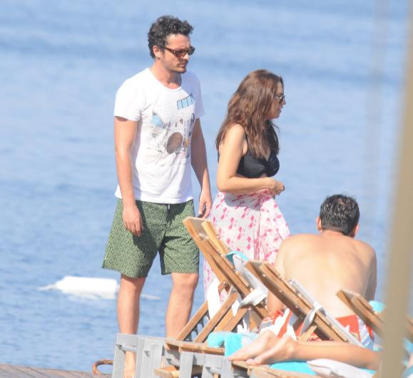 Hakan Eratik ve Yeşim Salkım tatile çıktı - Resim: 3