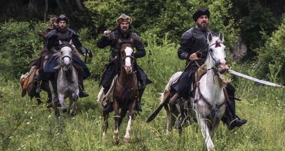 Diriliş Ertuğrul'dan milli sporcuya bomba teklif! - Resim: 4