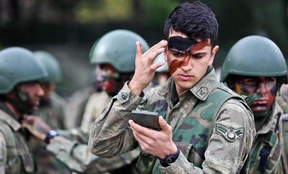 Komandoların ölümle burun buruna eğitimleri - Resim: 4