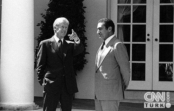 Herkes gitti bir tek o kaldı - Resim: 2