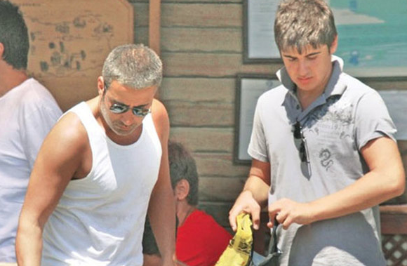 Emrah'ı çileden çıkaran soru! - Resim: 2