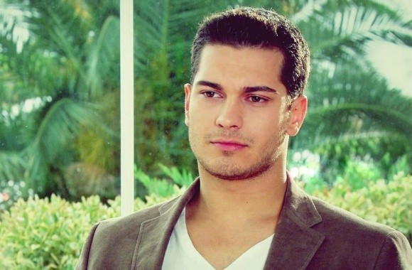 Çağatay Ulusoy haftada 45 bin lira kazanacak - Resim: 2