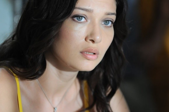Nurgül Yeşilçay'ın diziden ayrılma nedeni - Resim: 4