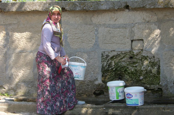 Bu büyükşehirde su ve elektrik yok! - Resim: 1