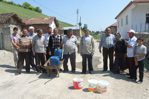 Bu büyükşehirde su ve elektrik yok! - Resim: 3