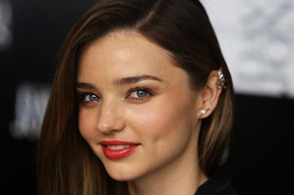Miranda Kerr'den Türkçe mesaj - Resim: 1