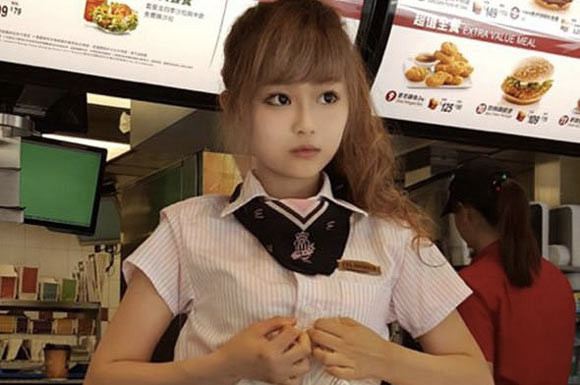 Herkes onu görmek için geliyor - Resim: 1