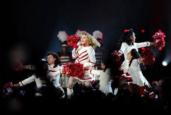 Madonna İstanbul'u salladı! - Resim: 3