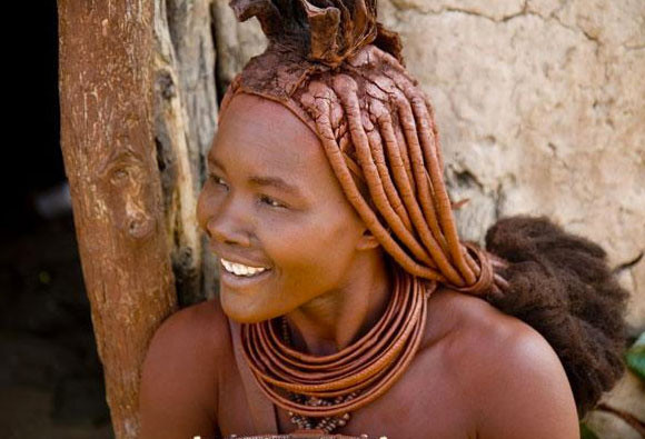 Burada kadınlar çıplak gezmek zorunda çünkü... - Resim: 4