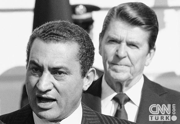 Herkes gitti bir tek o kaldı - Resim: 3