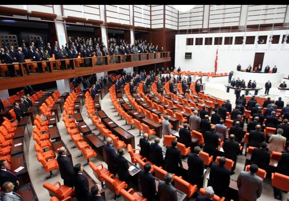 Abdullah Gül ile Recep Tayyip Erdoğan'ın yemin töreni arasındaki farklar - Resim: 4