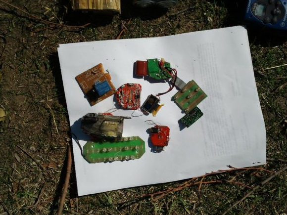 PKK sığınaklarından çıkanlar - Resim: 4