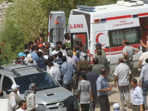 BDP'li canlı kalkan müdahalede öldü - Resim: 4