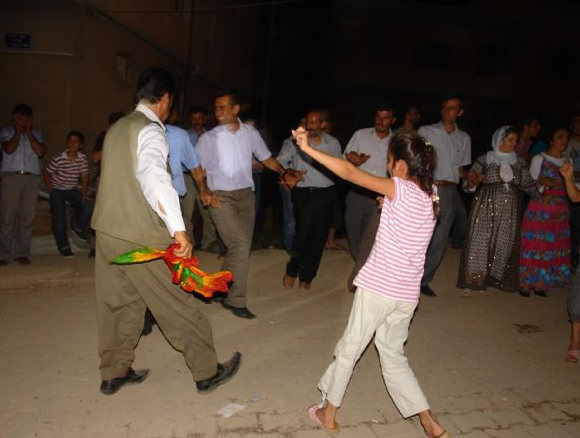 Sözde özerkliği böyle kutladılar - Resim: 2