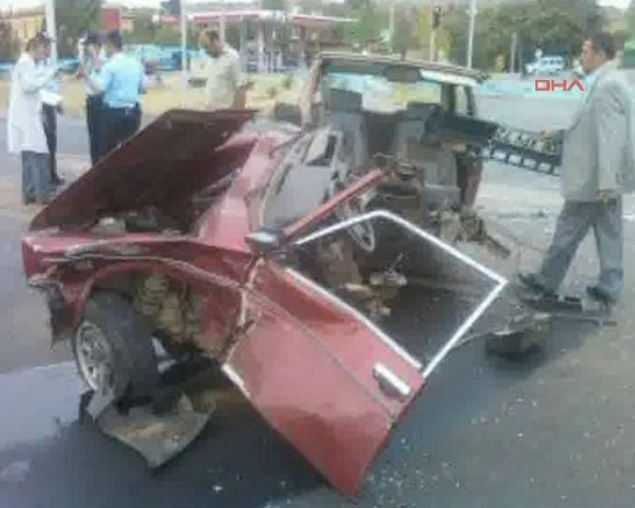 Bakan Kılıç kaza geçirdi - Resim: 1