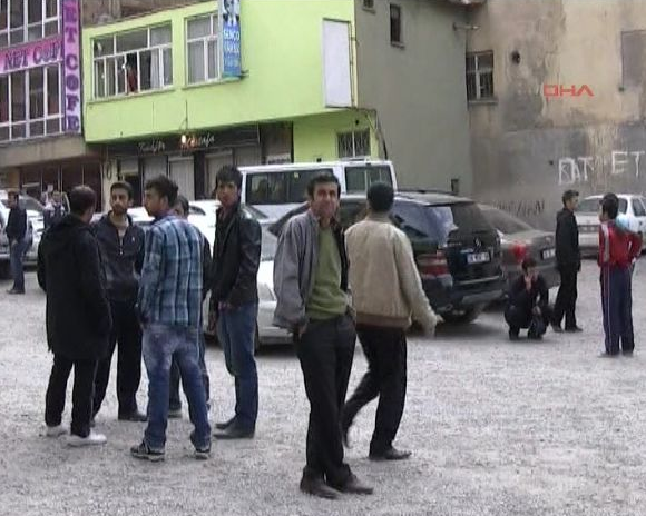 Hakkari Yüksekova'da deprem - Resim: 4