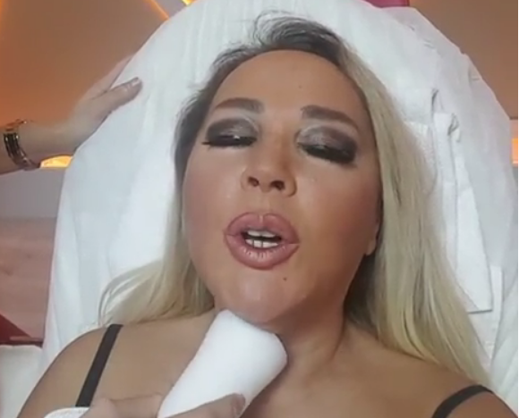 Safiye Soyman canlı yayında 4 gündür yıkanmadığını itiraf etti - Resim: 1