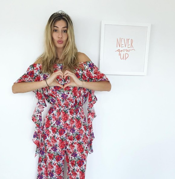 Şeyma Subaşı instagram'dan paylaştı eline mikrofonu alıp... - Resim: 4