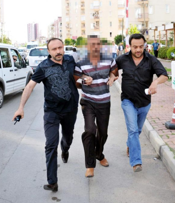 Sokak ortasında tüfekli dehşet... - Resim: 3