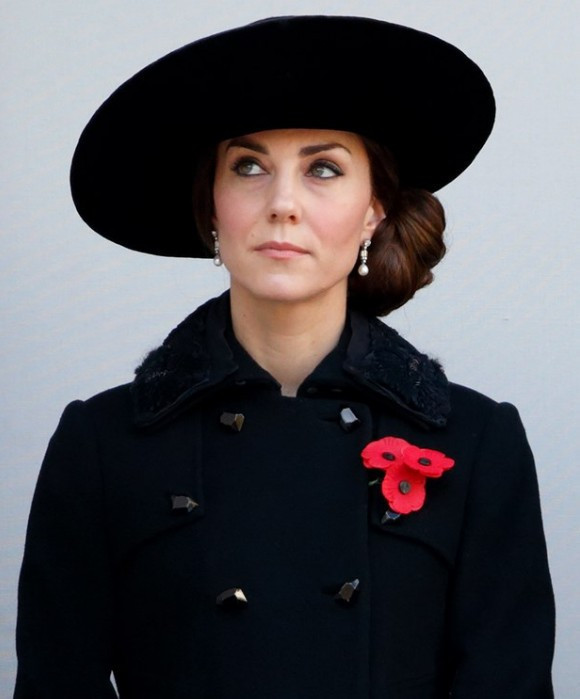 Kate Middleton çıplak yakalandı sarayı karıştıran skandallar - Resim: 2