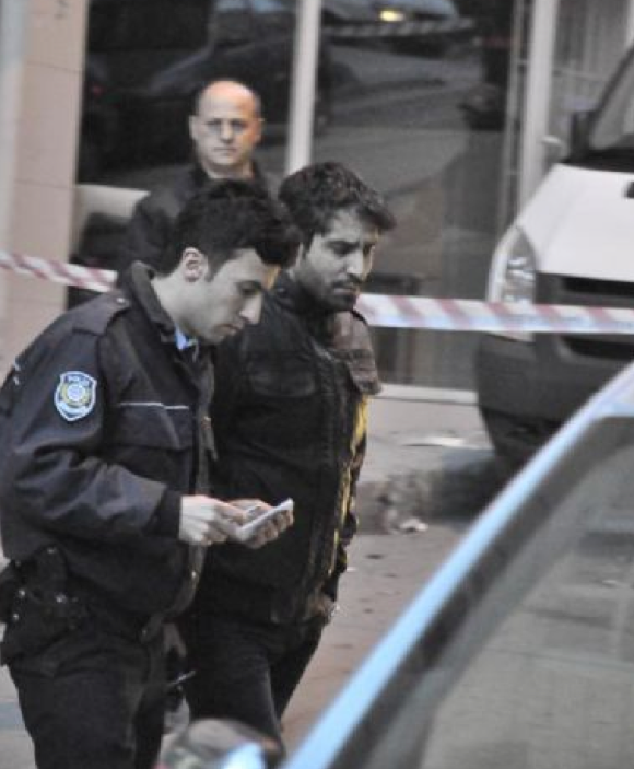 İstanbul'da şiddetli patlama! - Resim: 3