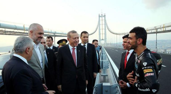 Kenan Sofuoğlu'ndan olay itiraf: Eşim kararımdan memnun değil ama... - Resim: 3