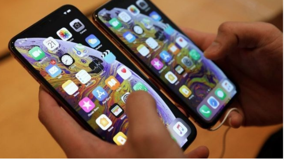 Küvet dolusu bozuk parayla iPhone satın aldı görenler şaşkına döndü - Resim: 1