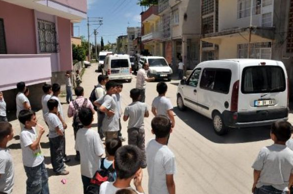 Adana'da polise hain saldırı - Resim: 3