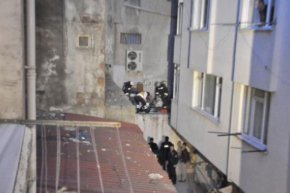 İstanbul'da şiddetli patlama! - Resim: 4