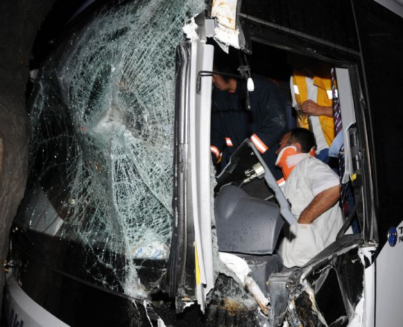 Yağmur İstanbul'u birbirine kattı! - Resim: 3