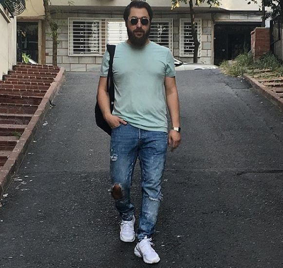 Survivor Semih Öztürk Kurretülayn aşkı bitti mi o detaya dikkat - Resim: 4