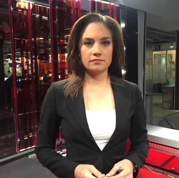 Ekranların atarlı yüzü Nevşin Mengü'nün bir de bu haline bakın! - Resim: 2