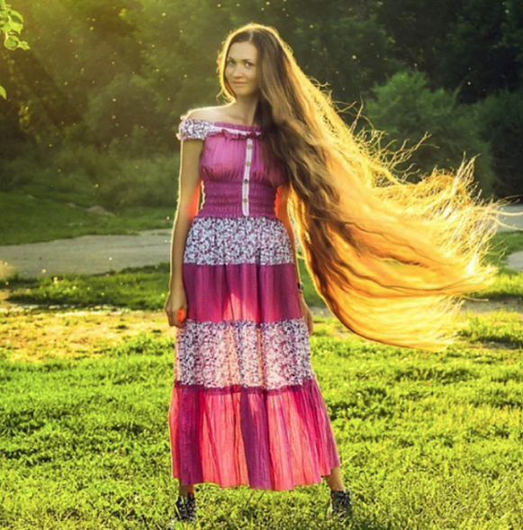 13 yıldır saçlarını kestirmiyor! Rus kadının tek bir amacı var - Resim: 2