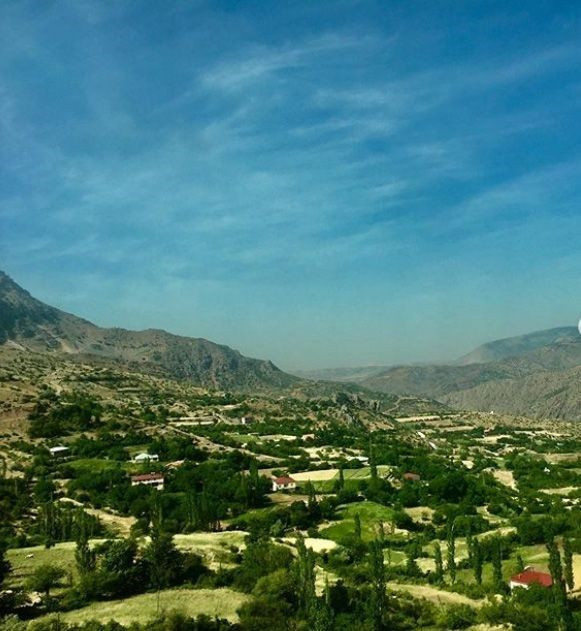 Beren Saat'ten yeni paylaşım! Atiye dizisinin birinci sezon çekimleri tamamlandı - Resim: 4