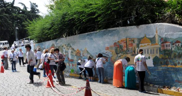 Karadeniz sokakları rengarenk! - Resim: 1