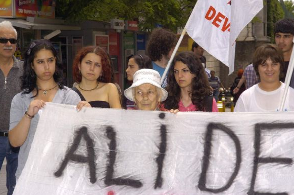 Önce sınava sonra eyleme koştular - Resim: 2