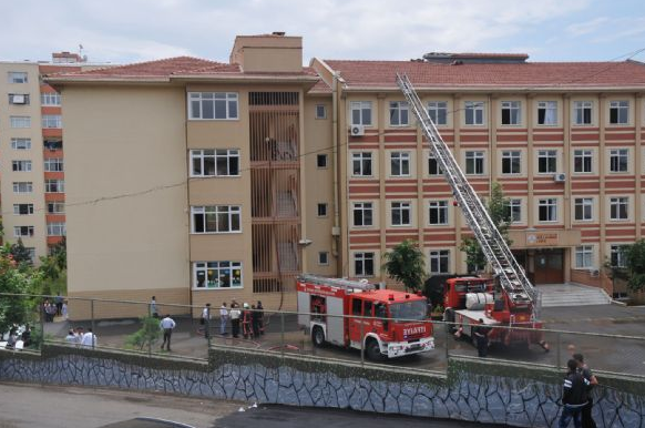 Okulda yangın paniği - Resim: 3