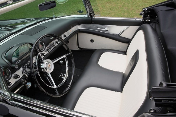 Marilyn Monroe'nun 1956 model Ford Thunderbird arabası satışa çıkıyor - Resim: 2