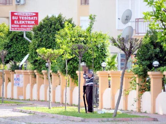 Sokak ortasında tüfekli dehşet... - Resim: 1
