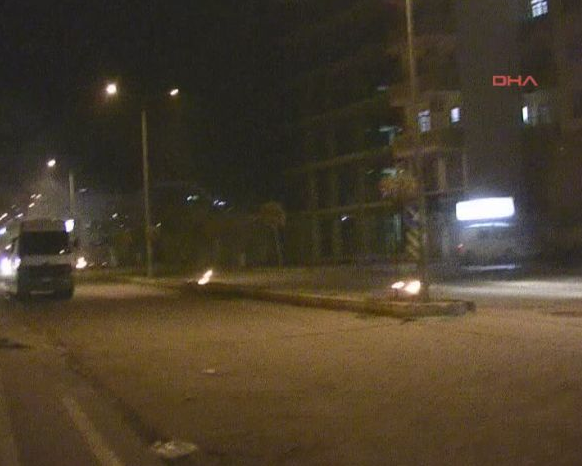 Cizre sokakları savaş alanına döndü - Resim: 1