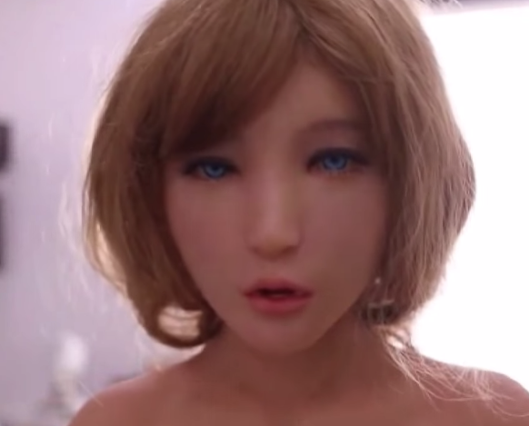 Sadece cinsel ilişki robotundan ibaret değil her numara onda! - Resim: 3