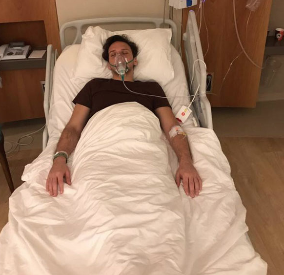 Genç kızların sevgilisi apar topar hastaneye kaldırıldı - Resim: 4