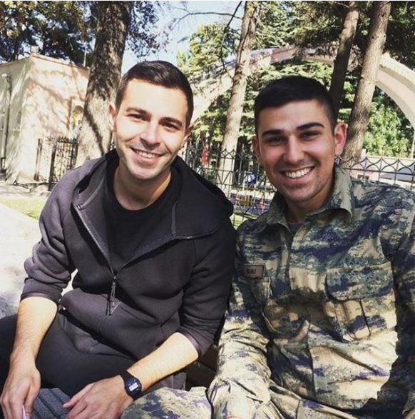 Hakan Sabancı birliğine teslim oldu milyonluk saatine veda etti! - Resim: 1