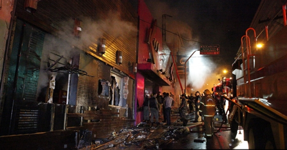 Gece kulübünde yangın! 245 ölü - Resim: 2