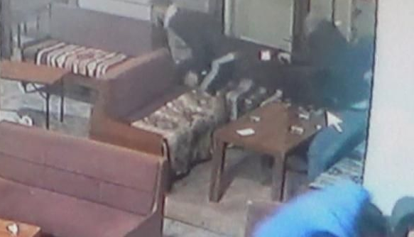 Olay yeri Bursa! Çay ocağındaki silahlı çatışmada 1'i ağır 2 yaralı - Resim: 2