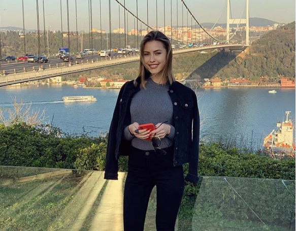 Kürtaj olduğu söylenen Serdar Ortaç'ın eşi Chloe'den bebek açıklaması! - Resim: 4