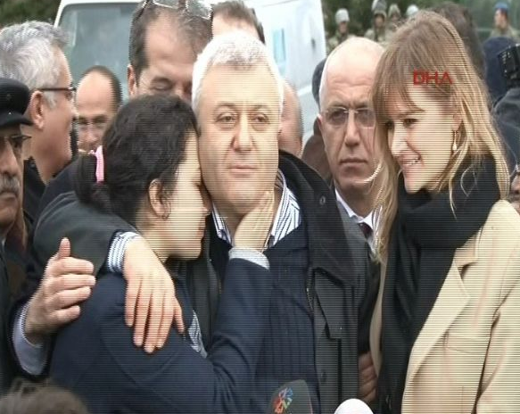 Tuncay Özkan cezaevinden çıktı - Resim: 4