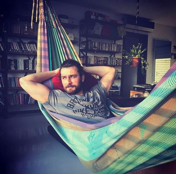 Birkan Sokullu 45 gün sonra dışarı çıktı! Yeni hali olay oldu - Resim: 1