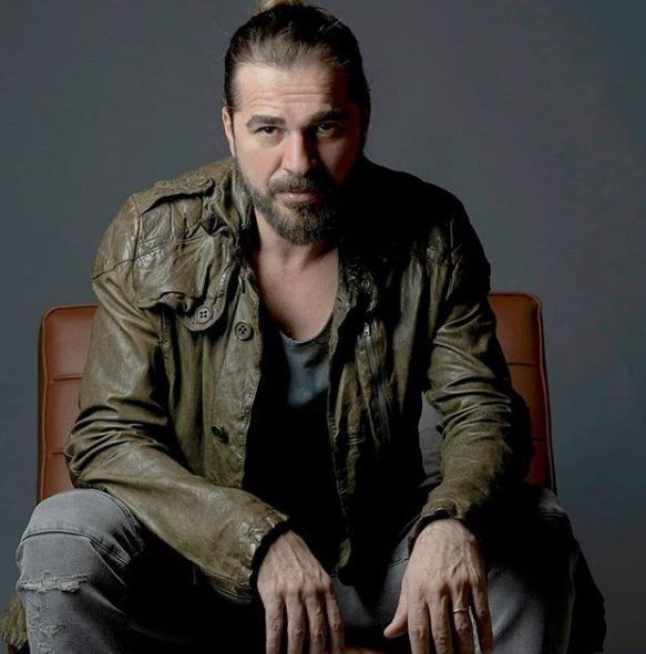 Engin Altan Düzyatan'ın şoke eden görüntüsü! Elleri tanınmaz halde - Resim: 2